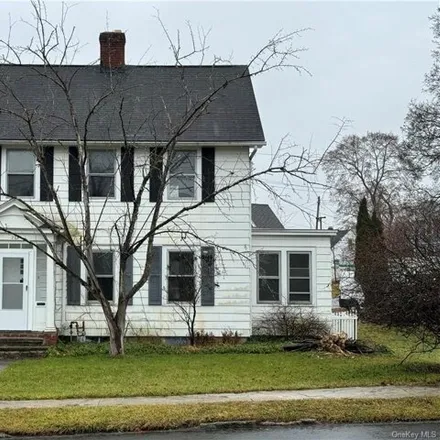 Buy this 3 bed house on 226 Highland Avenue Extension in City of Middletown, NY 10940