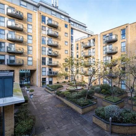 Rent this 3 bed apartment on Chelsea Gate in 93 Ebury Bridge Road, London