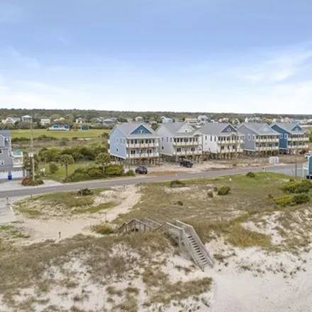 Buy this 8 bed house on 1489 New River Inlet Road in North Topsail Beach, NC 28460