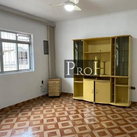 Buy this 3 bed house on Rua Guaporé 553 in Santa Maria, São Caetano do Sul - SP