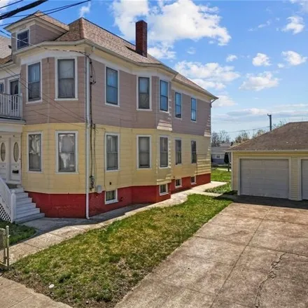 Buy this 6 bed house on 77 Vandewater Street in Providence, RI 02908