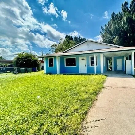 Buy this 3 bed house on 8522 61st Drive in Indian River County, FL 32967