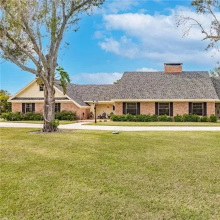 Buy this 6 bed house on 869 West Gibson Street in Arcadia, FL 34266