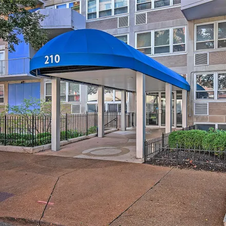 Image 2 - Blu Condominiums, 210 North 17th Street, Saint Louis, MO 63103, USA - Condo for sale