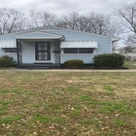 Buy this 3 bed house on 3100 Nathan Avenue in Memphis, TN 38112