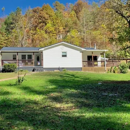 Image 2 - 1320 Riceville Road, Riceville, Johnson County, KY 41240, USA - House for sale