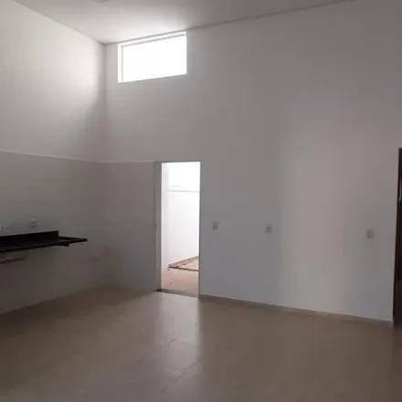 Buy this studio house on Rua Vinte e Cinco in Jardim Sartorelli, Iperó - SP