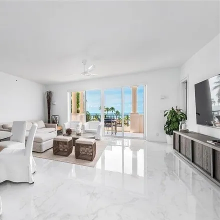 Image 5 - Provident Luxury Suites Fisher Island, Fisher Island Drive, Miami-Dade County, FL 33109, USA - Condo for rent