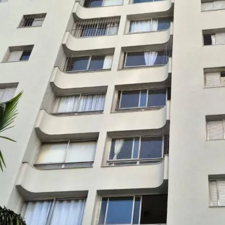 Rent this 3 bed apartment on Rua Jaspe 46 in Liberdade, São Paulo - SP