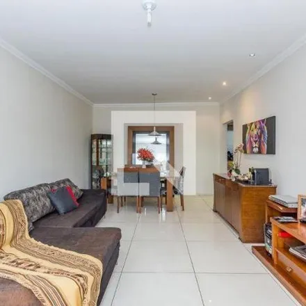Rent this 2 bed apartment on Rua Alípio de Melo in Jardim Montanhês, Belo Horizonte - MG