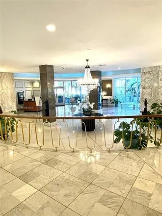 Image 4 - Imperial House, 5255 Collins Avenue, Miami Beach, FL 33140, USA - Condo for rent