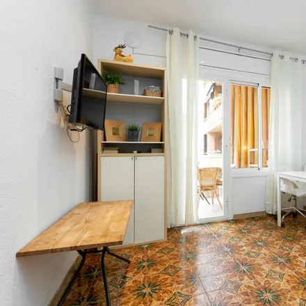 Image 4 - Carrer de Pau Alsina, 57, 59, 08001 Barcelona, Spain - Apartment for rent