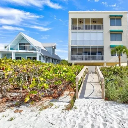 Buy this 3 bed condo on 2590 North Beach Road in Englewood Beach, Charlotte County