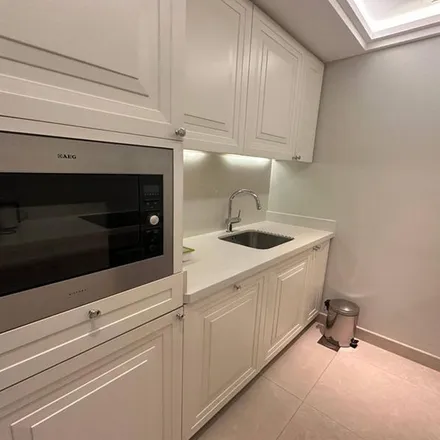 Rent this 1 bed apartment on Address Boulevard in Financial Center Road (Upper Level), Downtown Dubai