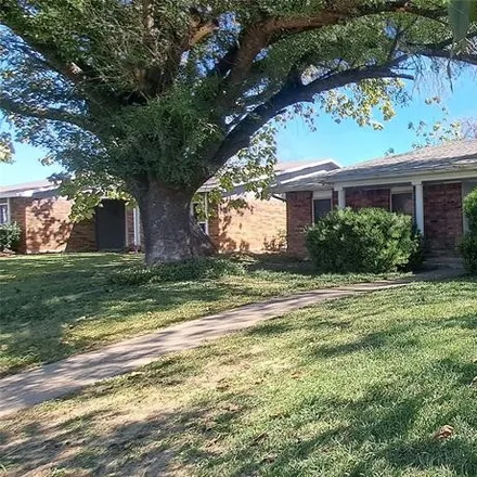 Image 3 - 9724 White Ash Road, Dallas, TX 75249, USA - House for rent