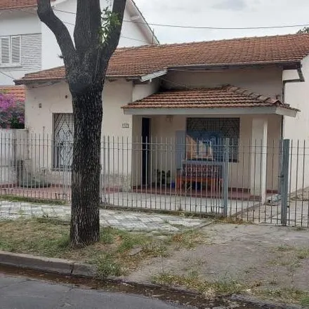 Buy this studio house on Ingeniero Jorge Duclout 501 in Partido de Esteban Echeverría, 1842 Monte Grande