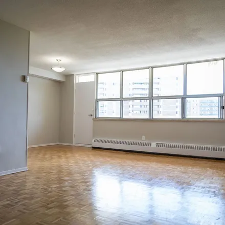Image 2 - 1 Antrim Crescent, Toronto, ON M1P 5B7, Canada - Apartment for rent