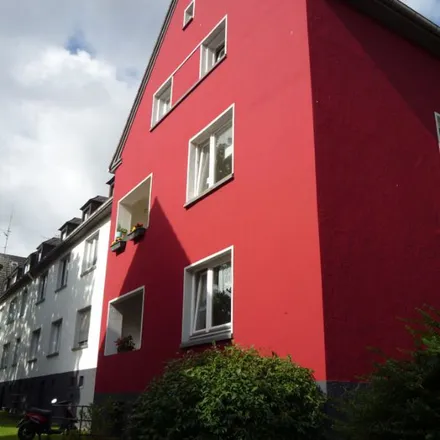 Rent this 3 bed apartment on Fürstäbtissinstraße 39 in 45355 Essen, Germany