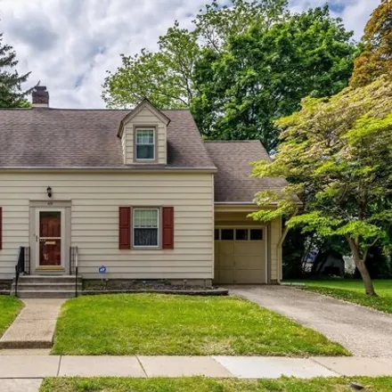 Buy this 3 bed house on 65 North Columbia Street in West End, Woodbury