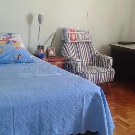 Buy this 3 bed apartment on Expresso da 8 in Rua Expedicionários do Brasil 1224, Quinta das Laranjeiras