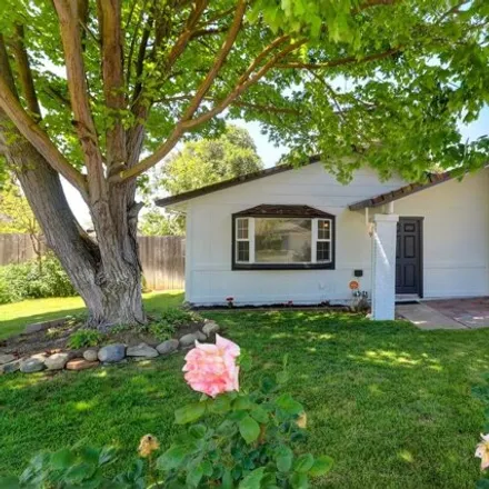 Buy this 4 bed house on 906 1st Street in Galt, CA 95632