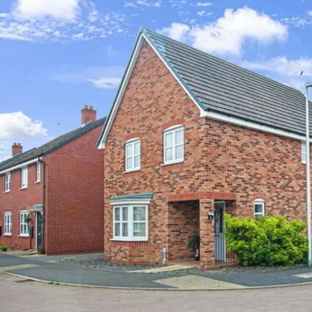 Buy this 4 bed house on Teeswater Close in Long Lawford, CV23 9GB