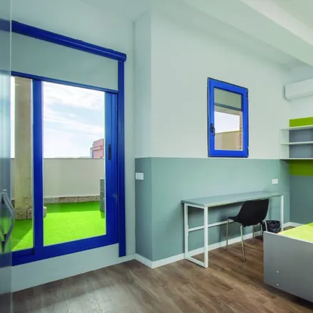Rent this 1 bed apartment on Punto de encuentro 11 in Avinguda dels Tarongers, 46022 Valencia
