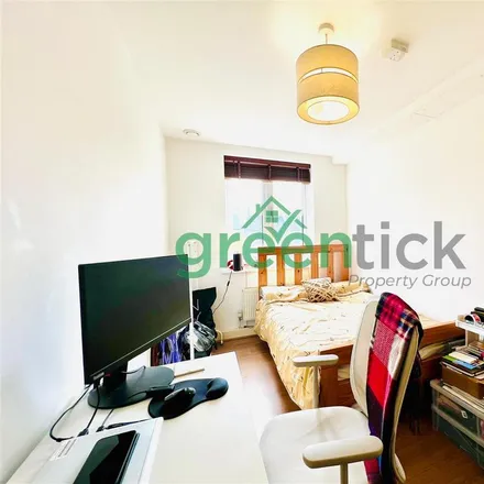 Image 6 - Southbury, Poppy Drive, London, EN3 4FB, United Kingdom - Apartment for rent