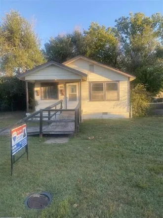 Buy this 1 bed house on 2132 Northwest 15th Street in Lawton, OK 73507