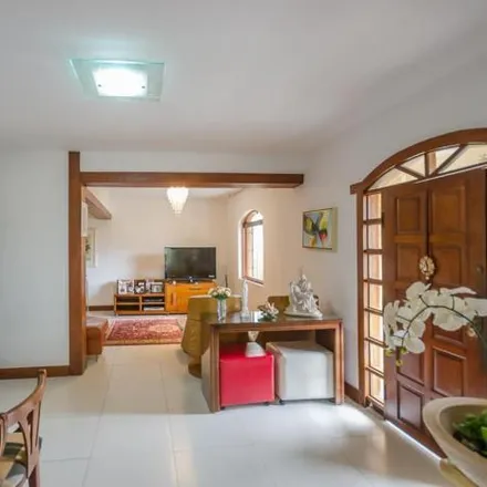 Buy this 3 bed house on Rua Ivon Magalhães Pinto in São Bento, Belo Horizonte - MG