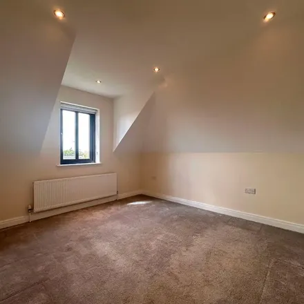 Image 1 - unnamed road, Armagh, BT61 8RN, United Kingdom - Duplex for rent