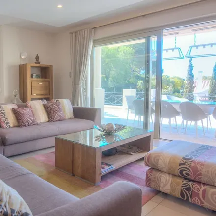 Rent this 4 bed house on 8135-030 Distrito de Évora