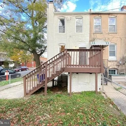 Image 5 - 2118 North Rosedale Street, Baltimore, MD 21216, USA - House for sale