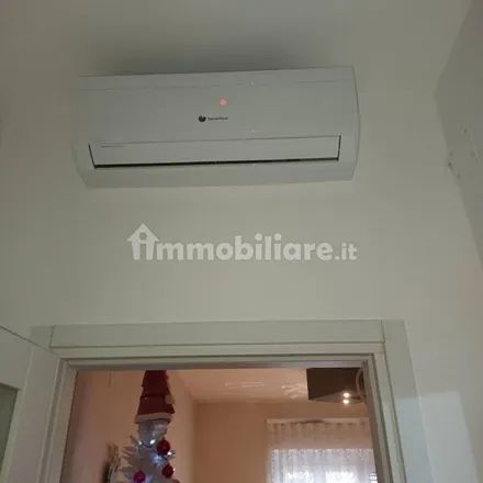 Image 5 - Piazza Alcyone, 65132 Pescara PE, Italy - Apartment for rent