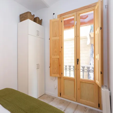 Image 3 - Carrer de Picalquers, 15, 08001 Barcelona, Spain - Apartment for rent