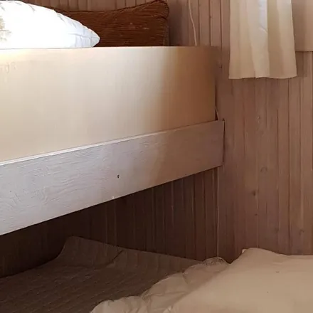 Rent this 4 bed house on Nykøbing Sj in Hjortsvej, 4500 Nykøbing