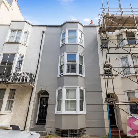 Rent this 1 bed apartment on 16 Grafton Street in Brighton, BN2 1AQ