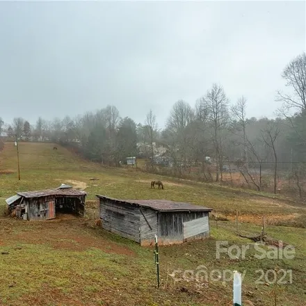 Image 6 - 1743 Charlotte Highway, Fairview, Buncombe County, NC 28730, USA - House for sale