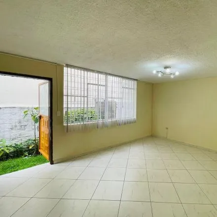 Rent this 2 bed apartment on Llantera Campos in Avenida Río Coca, 170501