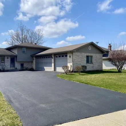 Buy this 3 bed house on 3358 Avondale Lane in Joliet, IL 60451