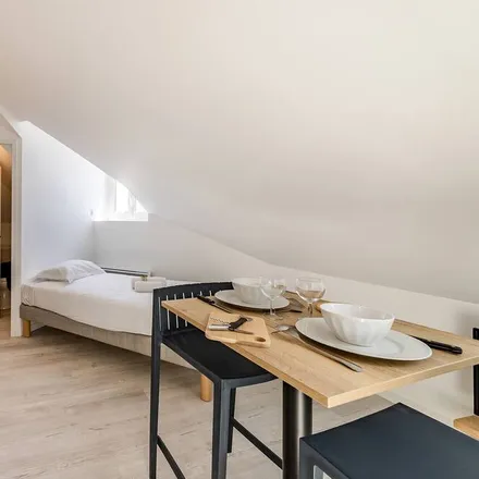Image 6 - Angers, Maine-et-Loire, France - Apartment for rent