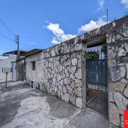 Rent this 3 bed house on Rua Bromélias Brancas in Jardim das Margaridas, Salvador - BA