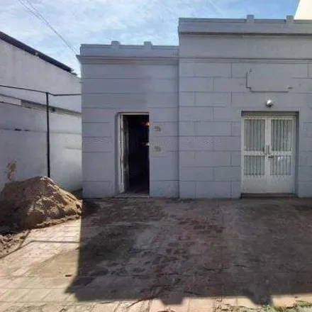 Buy this 2 bed house on Calle 118 1523 in Partido de La Plata, 1900 La Plata
