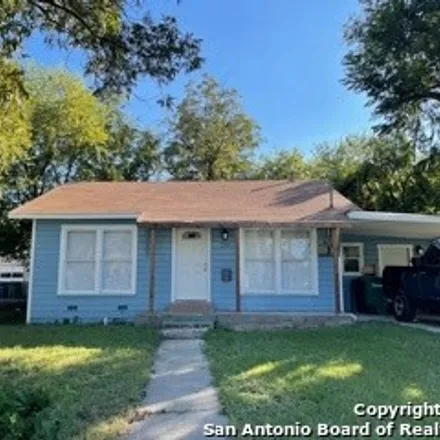 Rent this 4 bed house on Nazarene Seminary in Menchaca Street, San Antonio