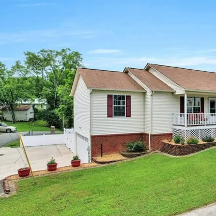 Buy this 3 bed house on 409 Barberry Drive Northwest in Cleveland, TN 37312