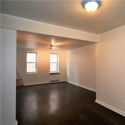 Image 5 - 801 Bronx River Road, City of Yonkers, NY 10708, USA - Condo for sale