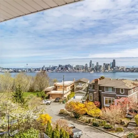 Image 8 - 1330 California Avenue Southwest, Seattle, WA 98116, USA - House for sale