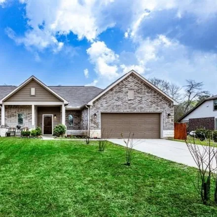 Buy this 3 bed house on Rolling Hills Road in Montgomery County, TX 77303