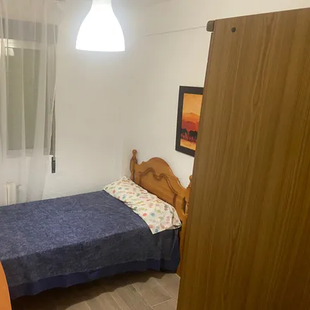Rent this 1 bed room on Calle Río Tajuña in 9, 28931 Móstoles