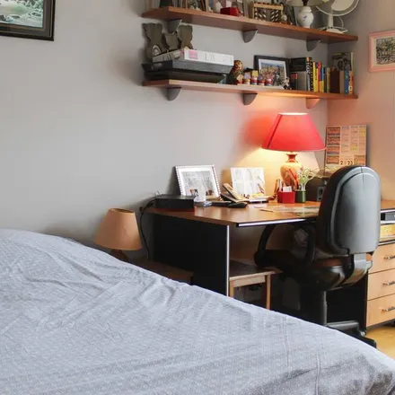 Rent this 2 bed apartment on Boulogne-Billancourt in Hauts-de-Seine, France